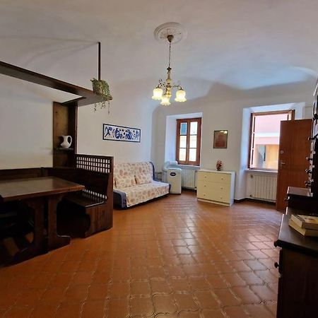 Silver Sands Finale Ligure - Traditional Apartment - 4 Beds & Terrace By The Beach Dış mekan fotoğraf