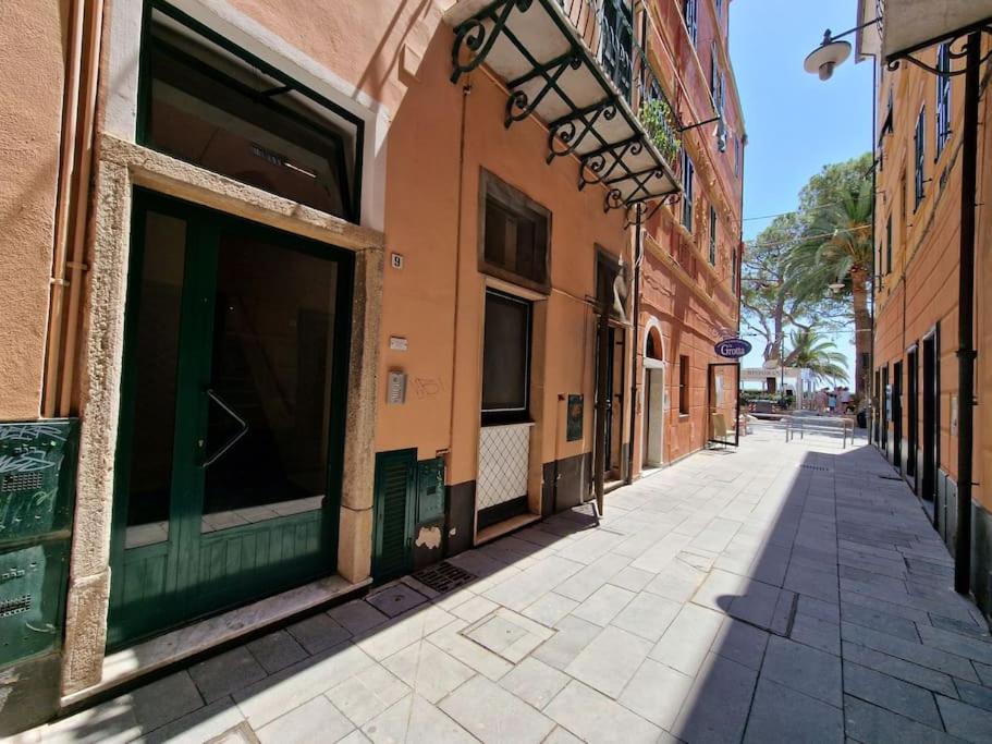 Silver Sands Finale Ligure - Traditional Apartment - 4 Beds & Terrace By The Beach Dış mekan fotoğraf
