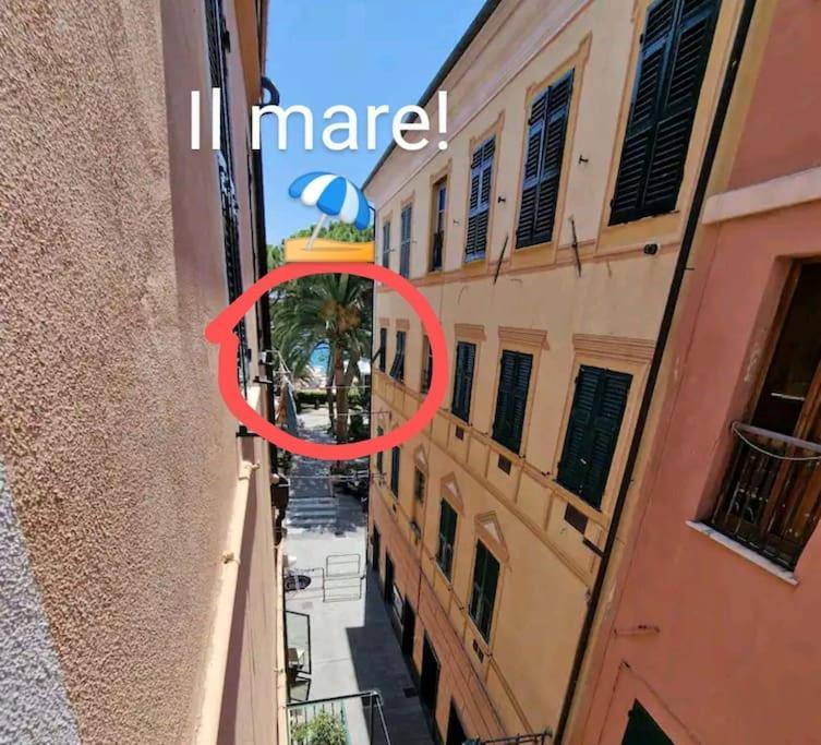 Silver Sands Finale Ligure - Traditional Apartment - 4 Beds & Terrace By The Beach Dış mekan fotoğraf